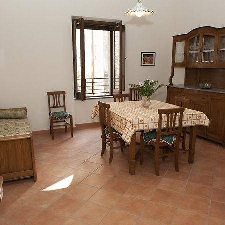 Casa Lippi Apartment กาซัลเวลิโน ภายนอก รูปภาพ